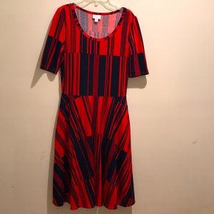 LulaRoe Nicole dress Size Medium. Black and red.
